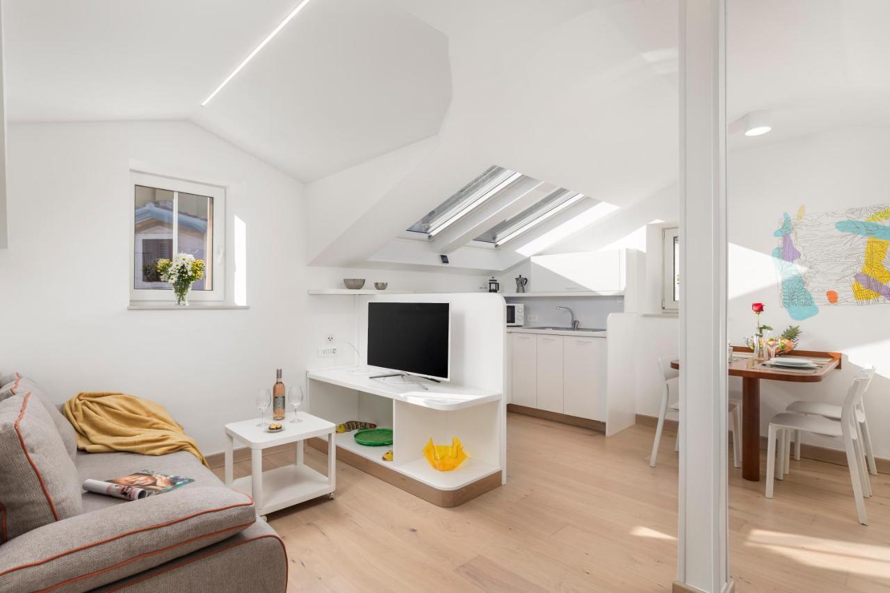 Beautiful Apartment House On The Seaside Ика Экстерьер фото