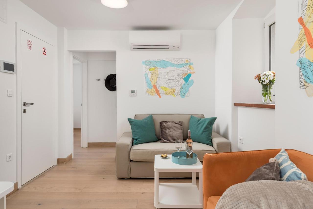 Beautiful Apartment House On The Seaside Ика Экстерьер фото
